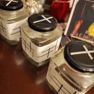 Prayer jarz, nick nak jarz, coin jarz, wishing wells hand decorated jarz